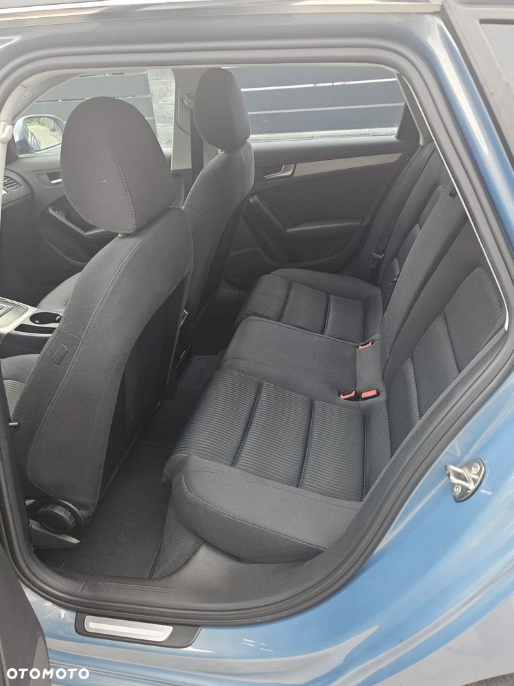 Audi A4 Avant - 12