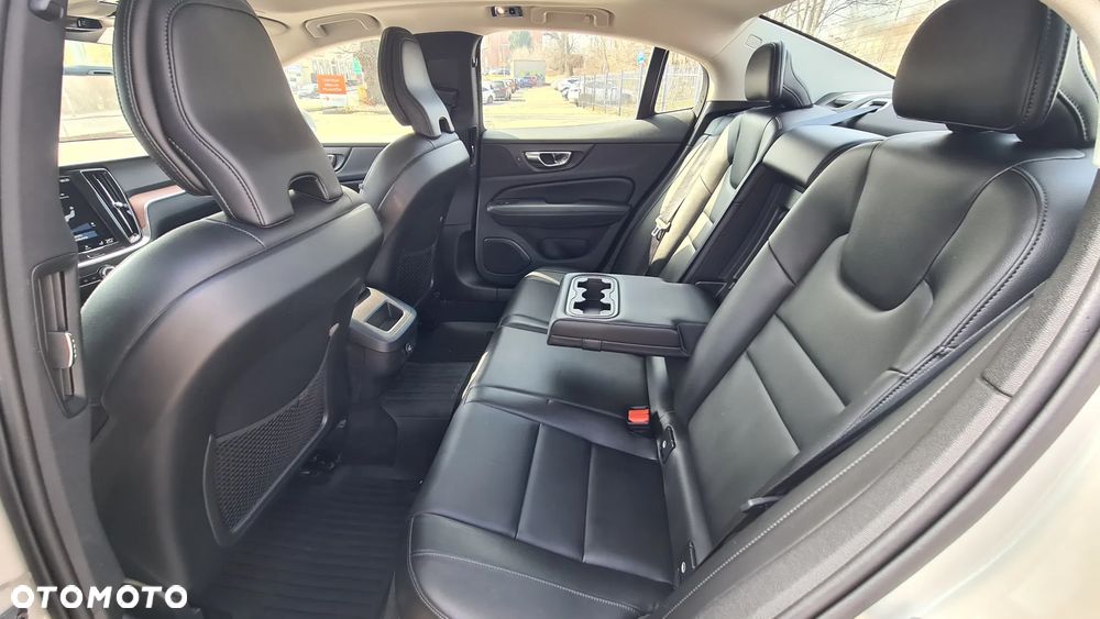 Volvo S60 - 15