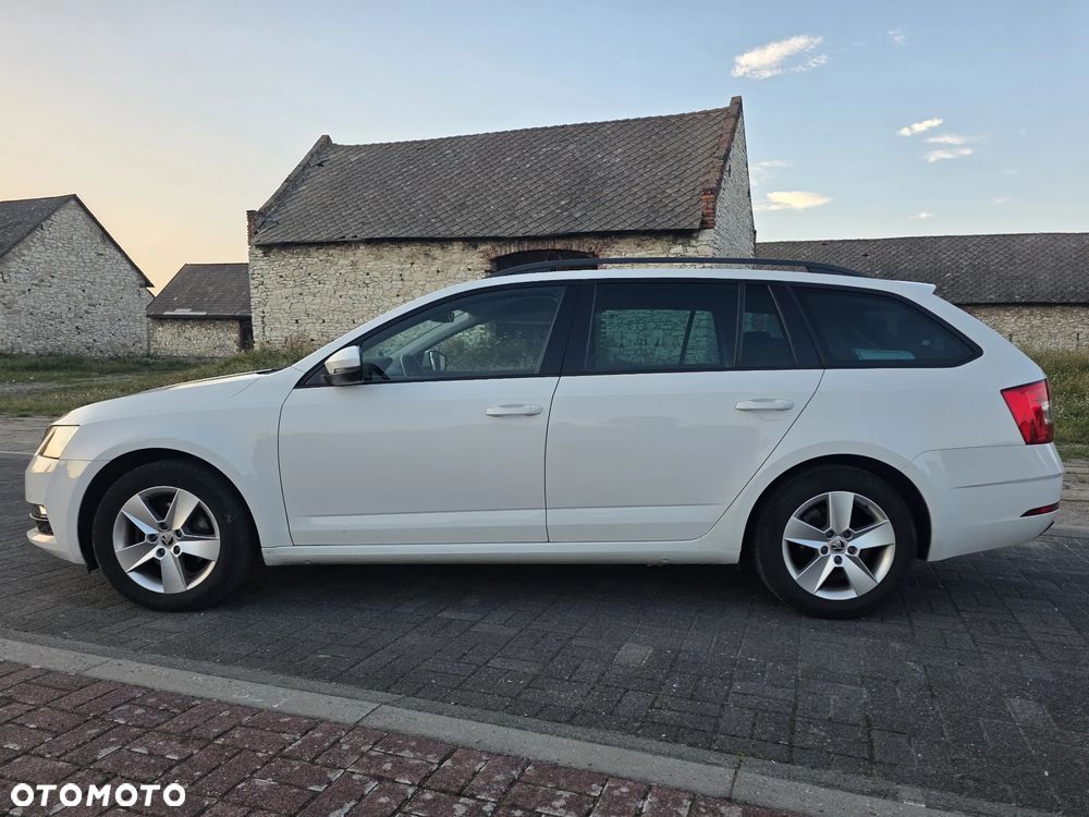 Skoda Octavia 1.5 TSI ACT Ambition - 2
