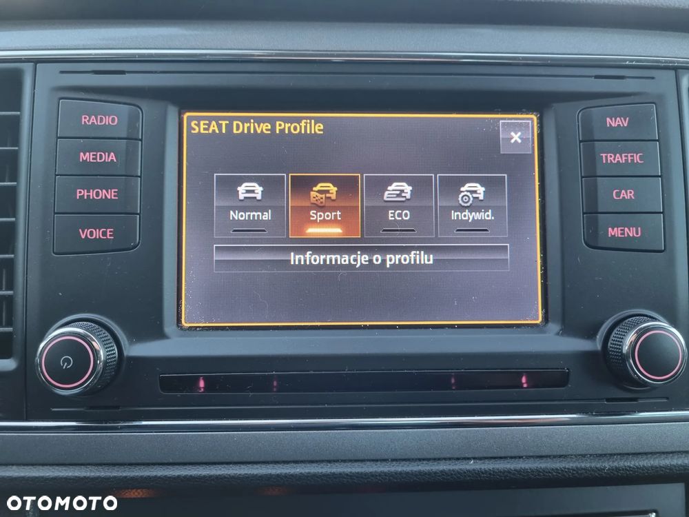 Seat Leon SC 1.8 TSI FR S&S - 17