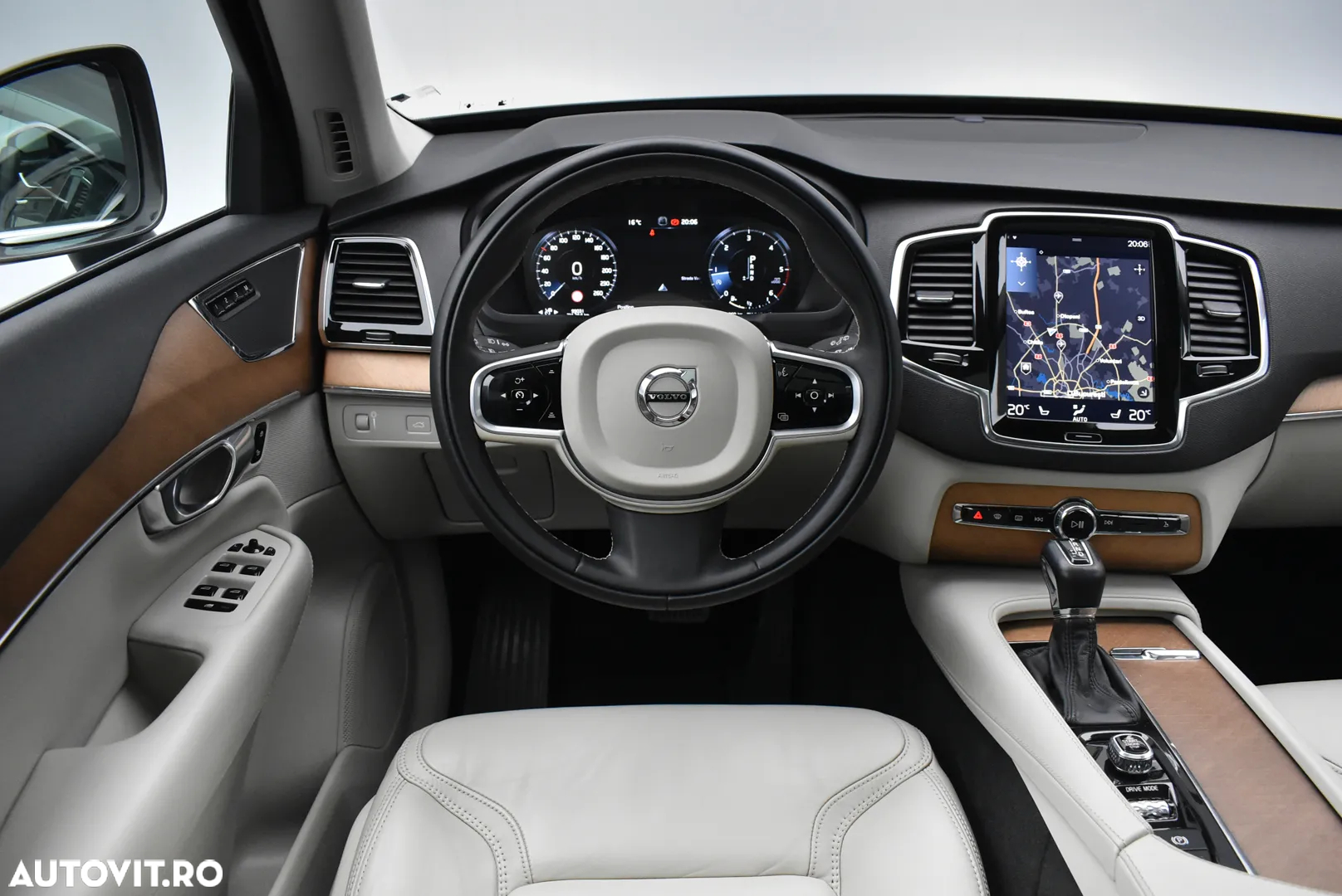 Volvo XC 90 D5 AWD Inscription - 15