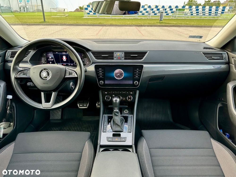 Skoda Superb 2.0 TSI 4x4 Scout DSG - 8
