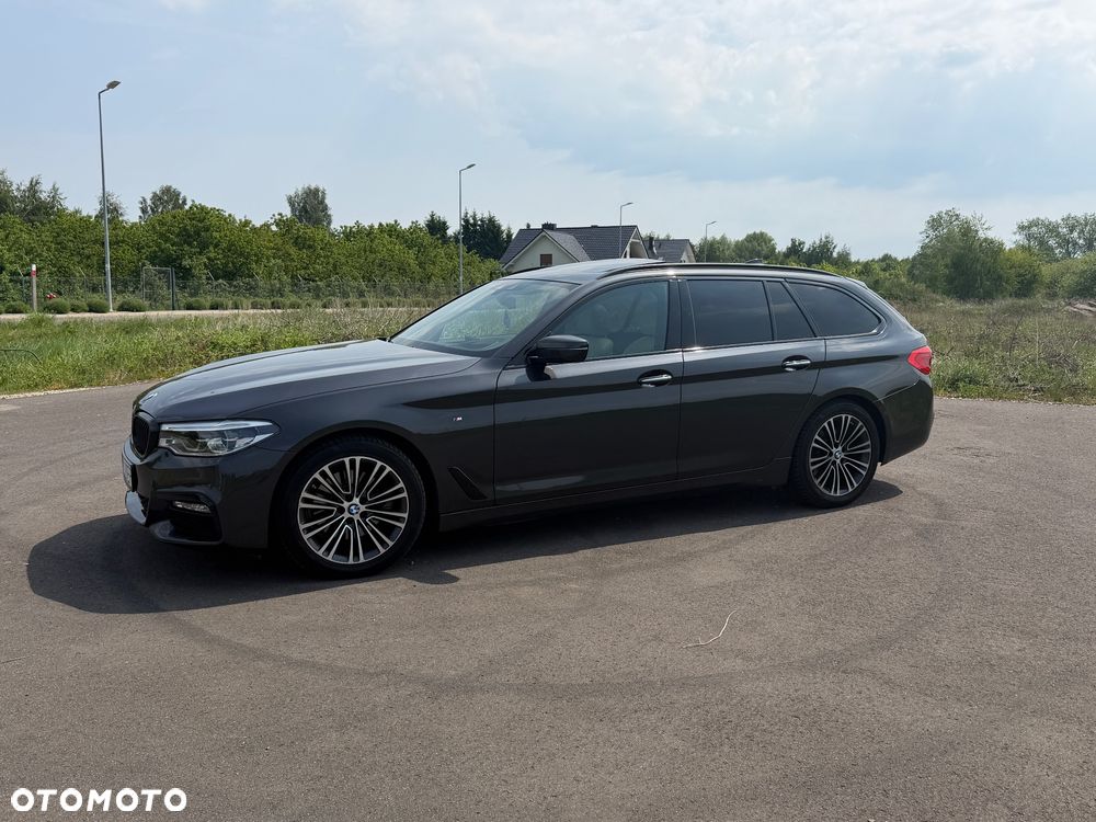 BMW Seria 5 520d xDrive M Sport sport - 37