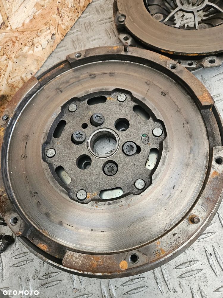 Citroen DS3 C4 II 1.6 e-Hdi Sprzęgło Koło Dwumasowe Zestaw Luk F5203 324062610 - 4