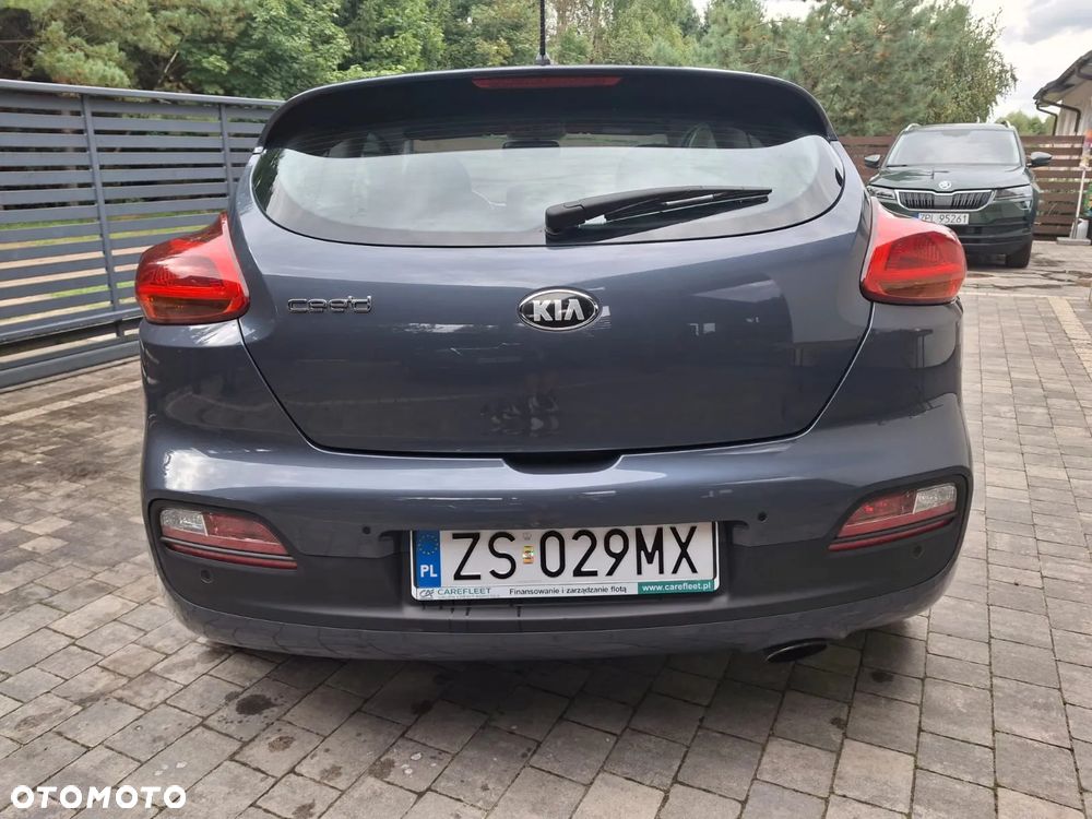 Kia ProCeed - 5
