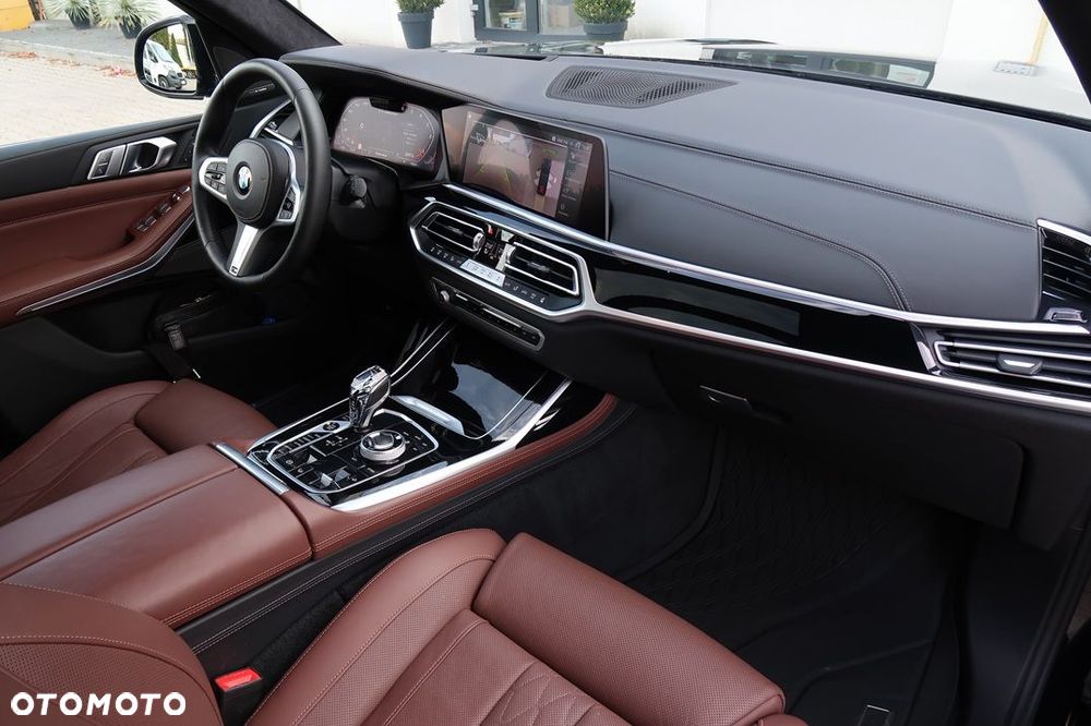 BMW X7 M50d sport - 18
