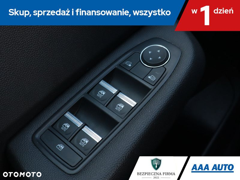 Renault Clio - 17