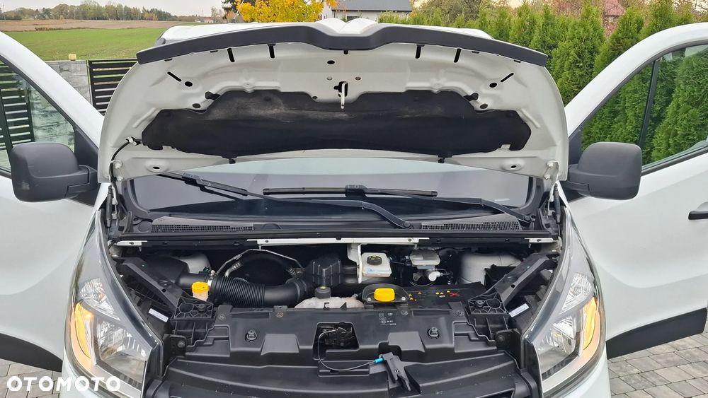 Renault Trafic - 17