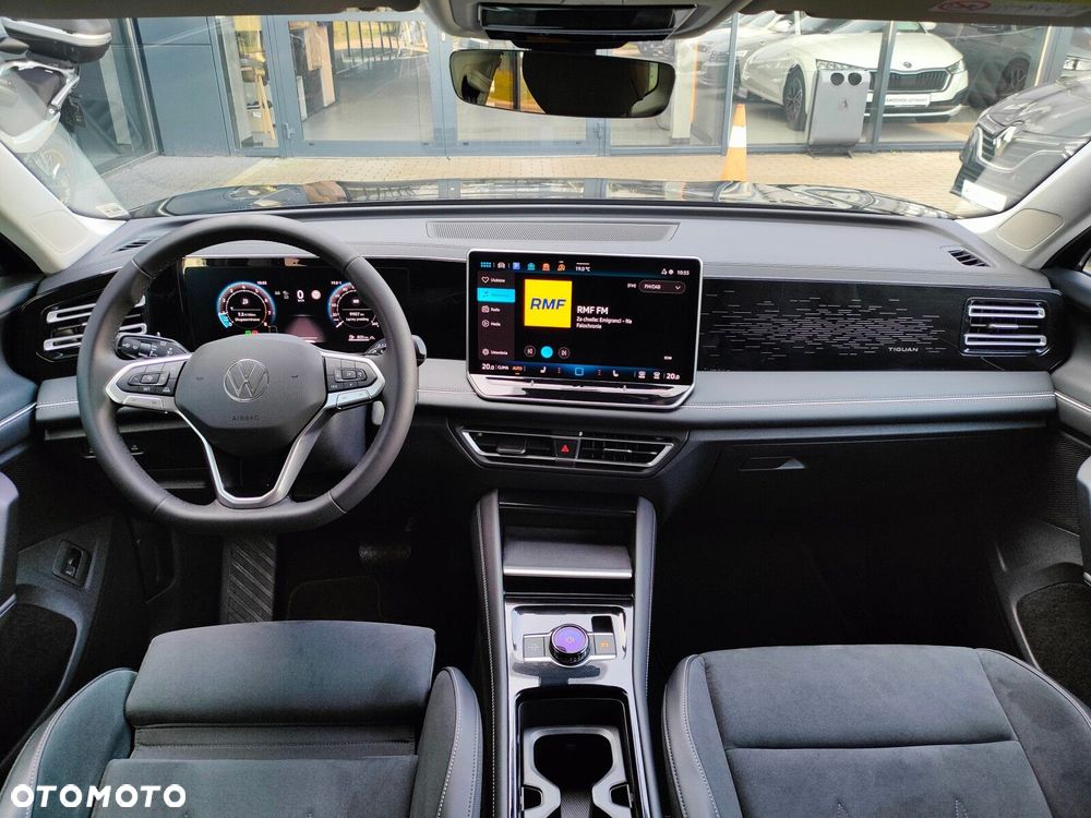 Volkswagen Tiguan - 14