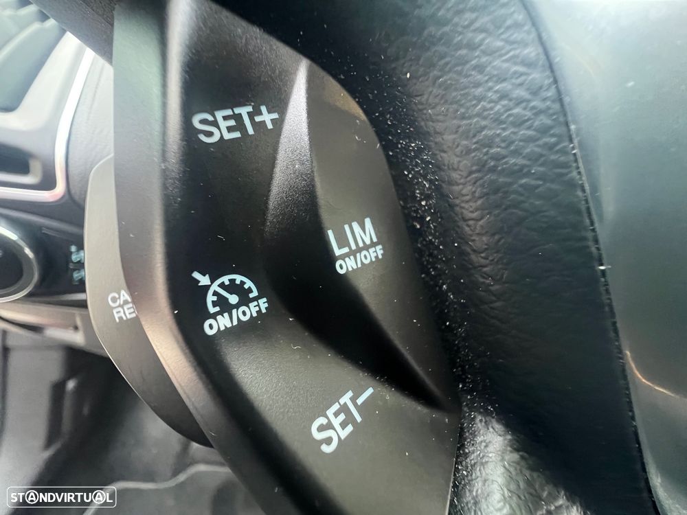 Ford Focus 1.0 SCTi Titanium Best - 18