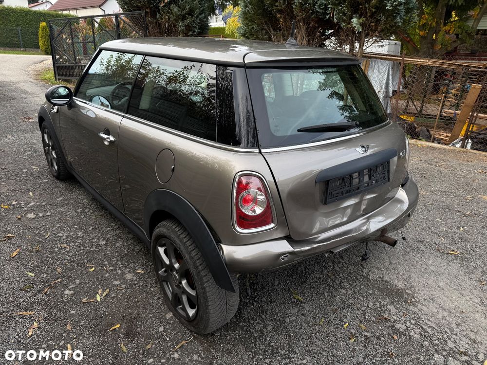 MINI ONE Standard - 15