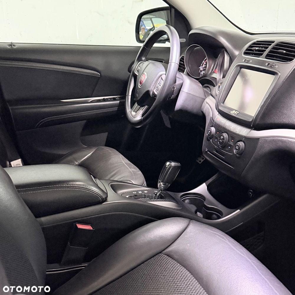Fiat Freemont 2.0 Multijet Lounge AWD - 14