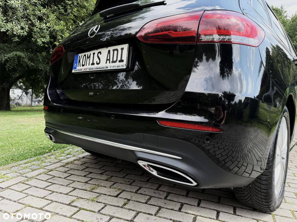 Mercedes-Benz Klasa B 200 d 8G-DCT AMG Line - 38