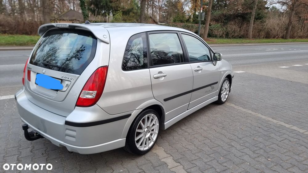 Suzuki Liana - 7
