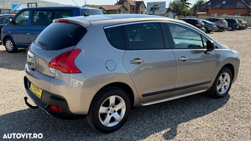 Peugeot 3008 HDi FAP 110 EGS6 Platinum - 13