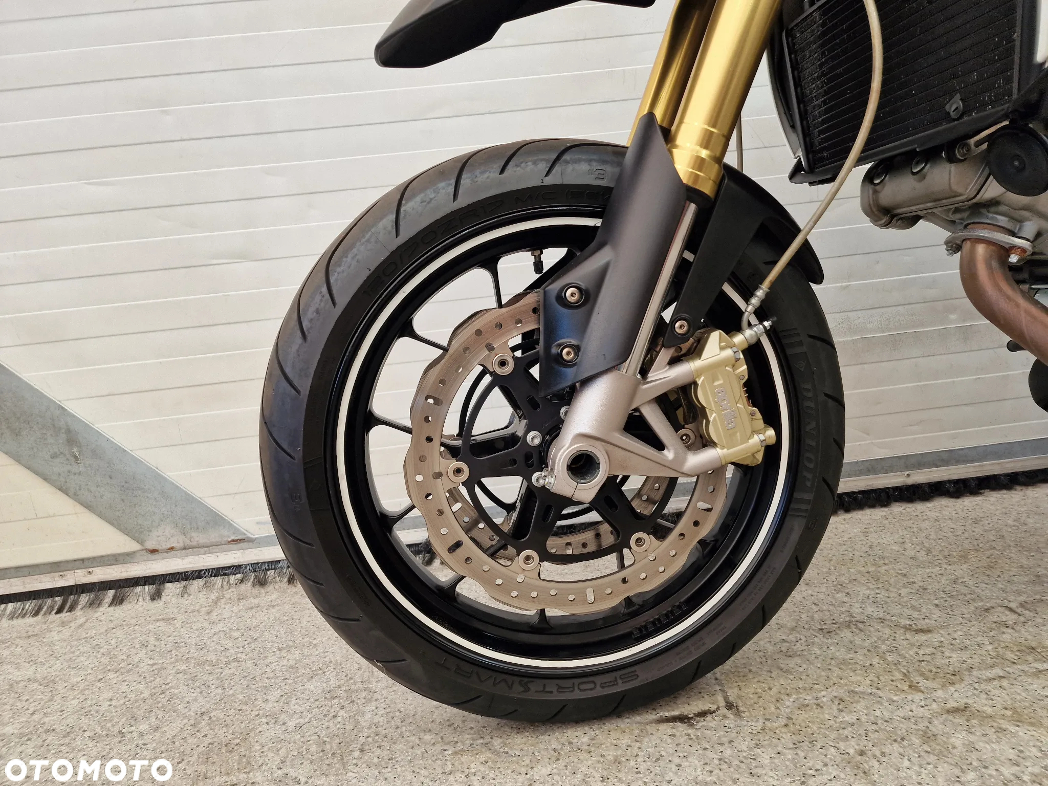 Aprilia Dorsoduro - 9