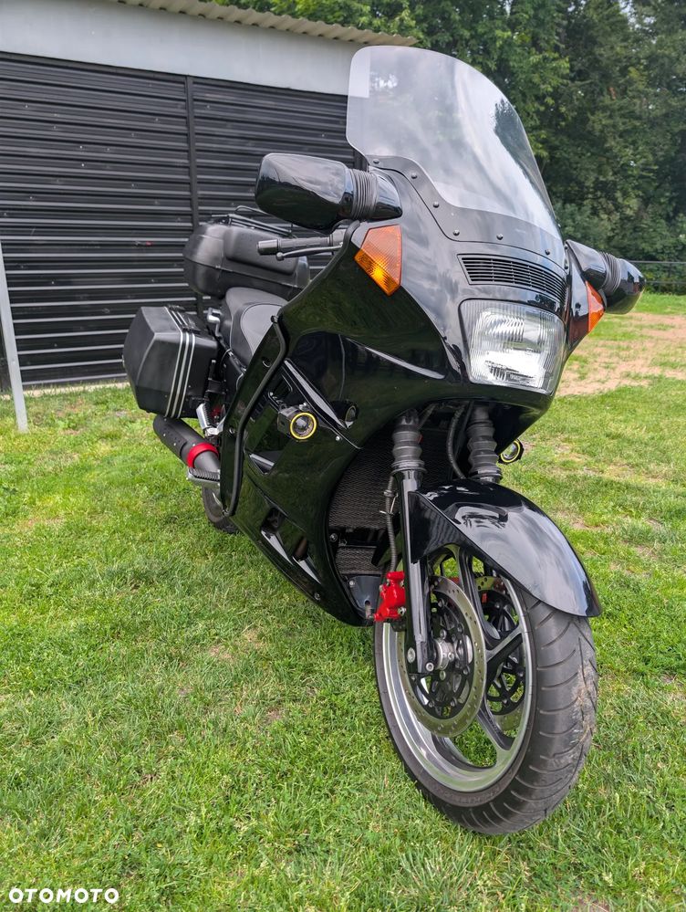 Kawasaki GTR - 2
