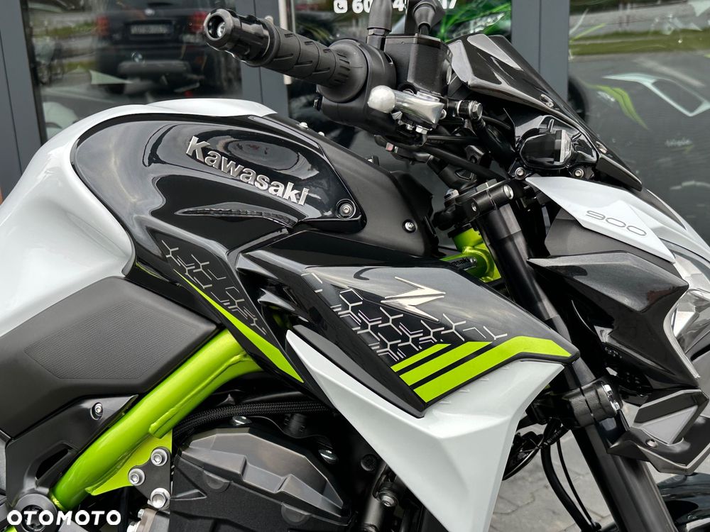 Kawasaki Z 900 - 19