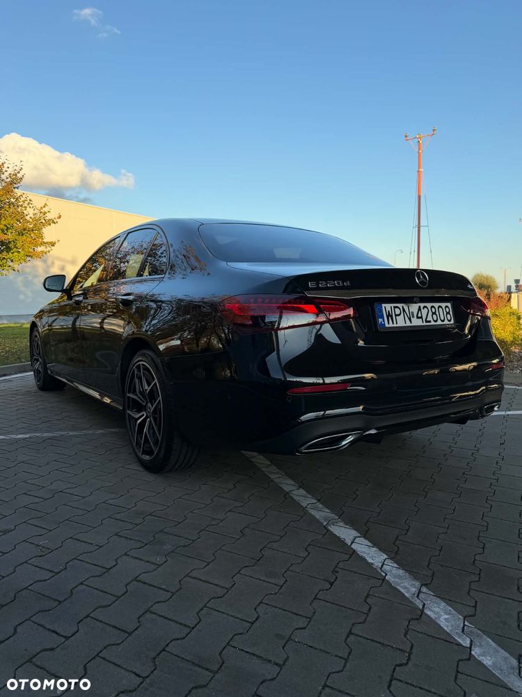 Mercedes-Benz E-Class 2021 photo 5