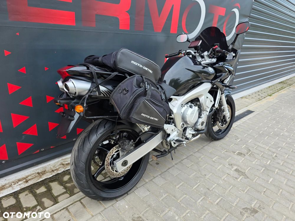 Yamaha FZ6 - 3