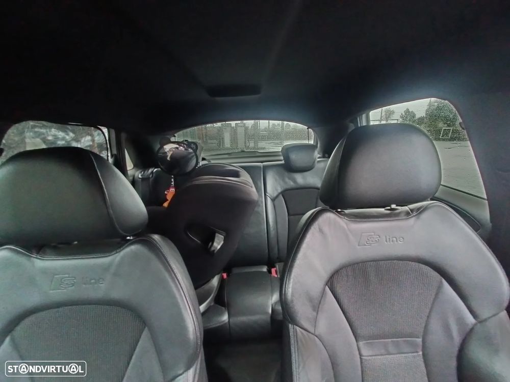 Audi A1 Sportback 1.6 TDI S line Sport Pack - 11