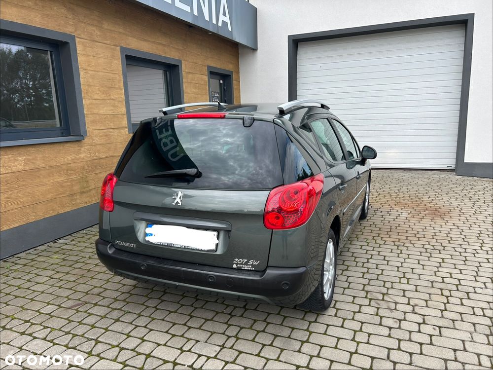 Peugeot 207 120 Sport - 22