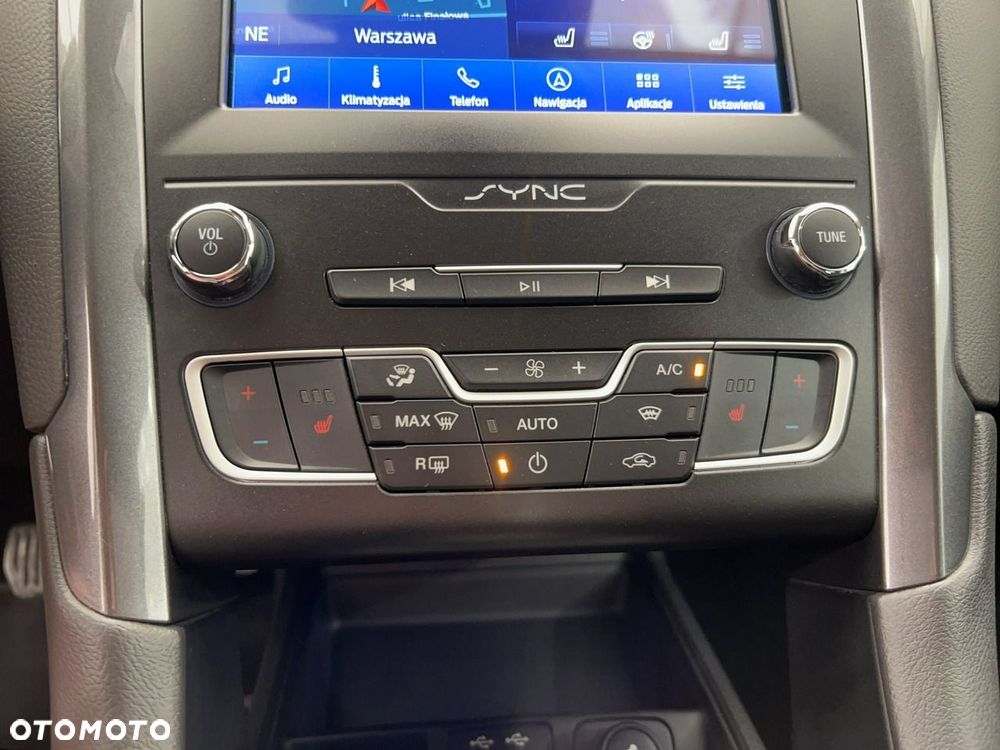 Ford Mondeo 2.0 EcoBlue Titanium - 21