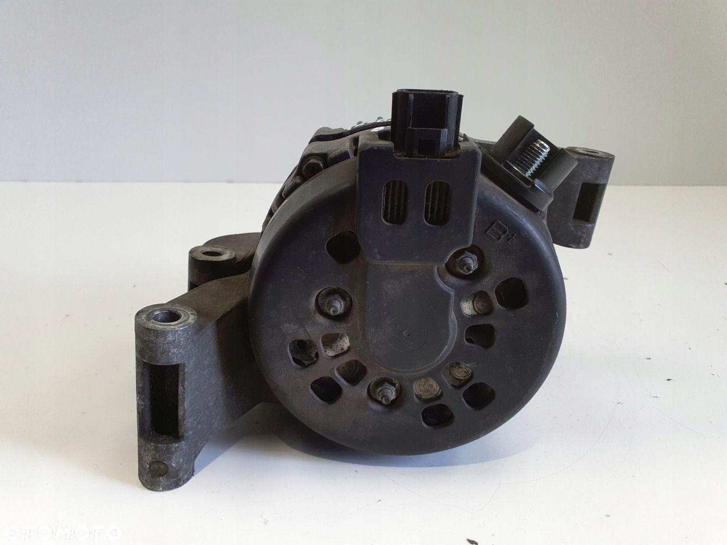 Ford C-Max Focus mk2 1.8 16V ALTERNATOR 30667069 3M5T-10300-LC - 5