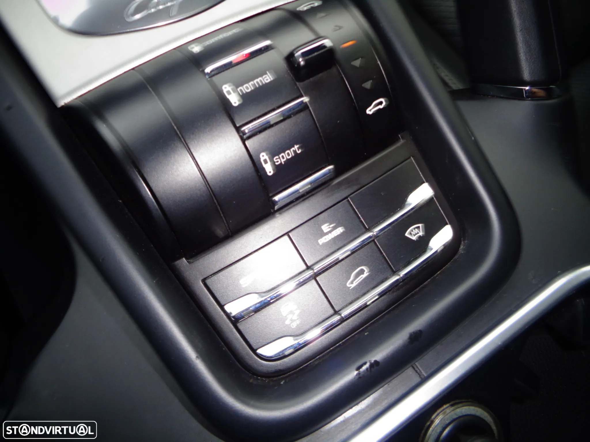 Porsche Cayenne S Hybrid - 30