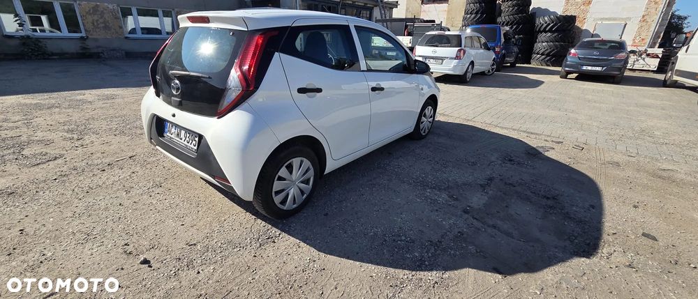 Toyota Aygo - 5