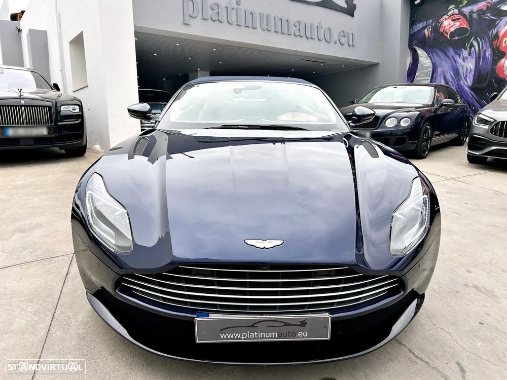 Aston Martin DB11 Coupé V8 Auto - 9