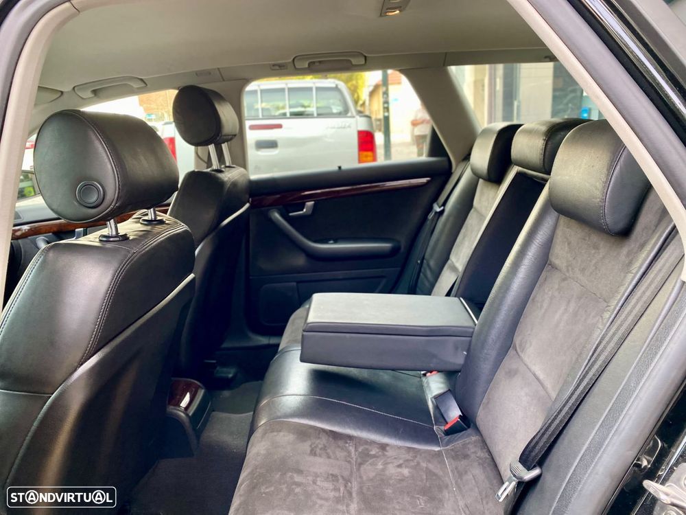 Audi A4 Avant 2.0 TDi S-line - 18