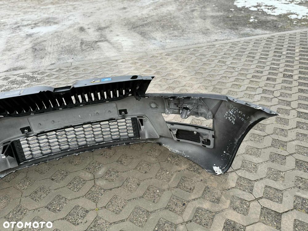 Skoda Octavia III RS Zderzak Przód Przedni Kompletny 4xPDC Spryskwiacze 13-17 LF9R - 3
