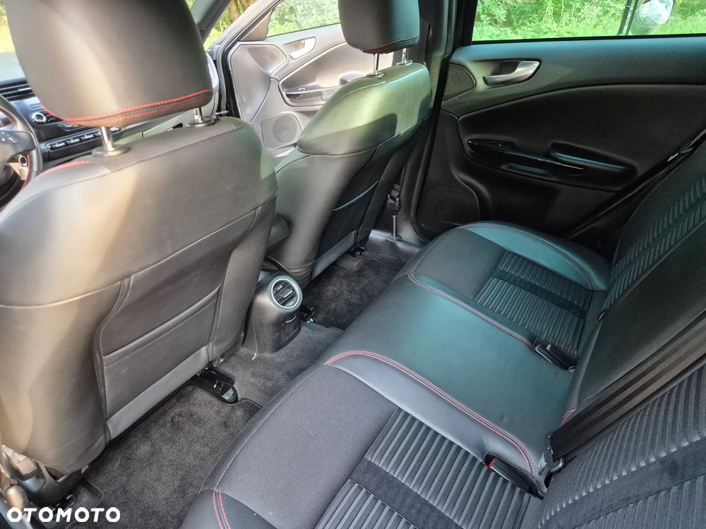 Alfa Romeo Giulietta 1.4 TB 16V Multiair Turismo - 16