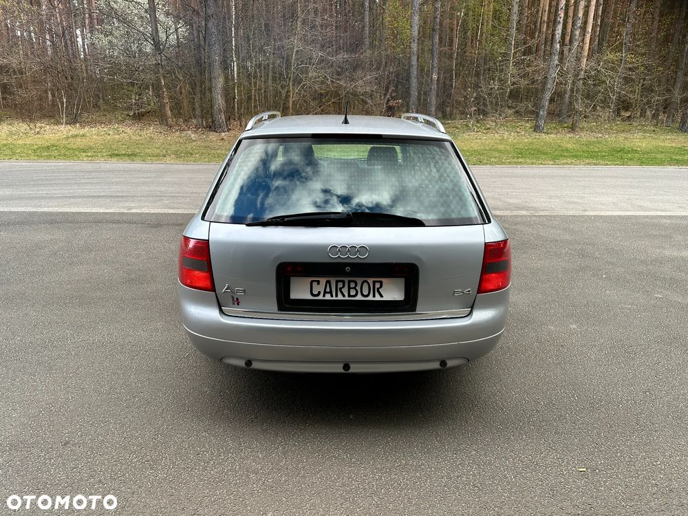 Audi A6 Avant - 10