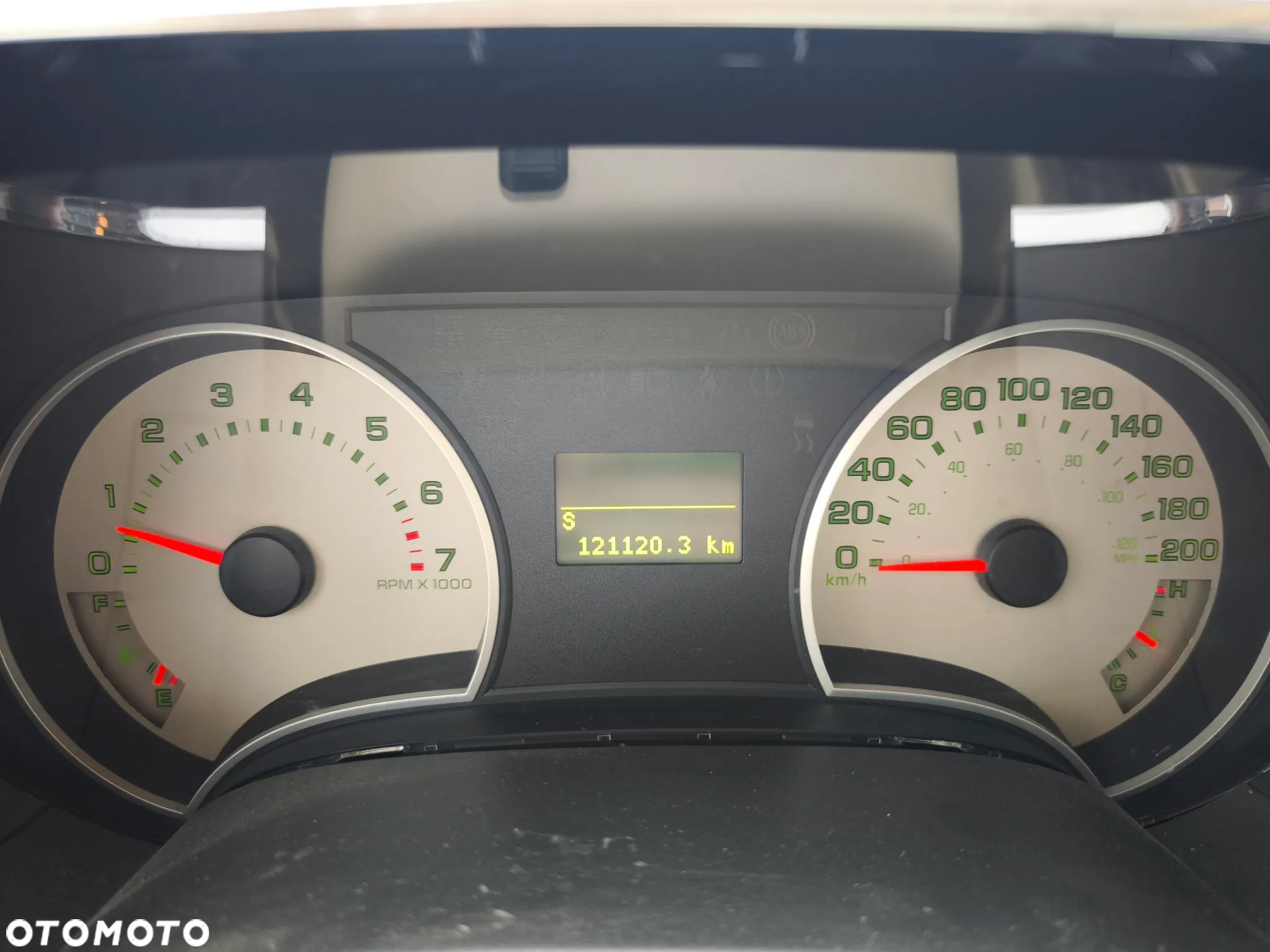 Ford Explorer 4.6 4WD - 38