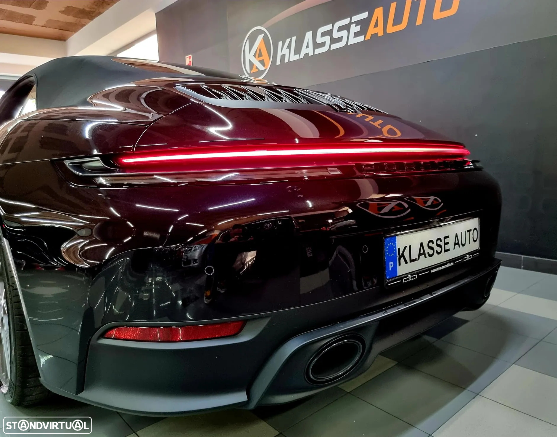 Porsche 911 (992) Carrera PDK - 10