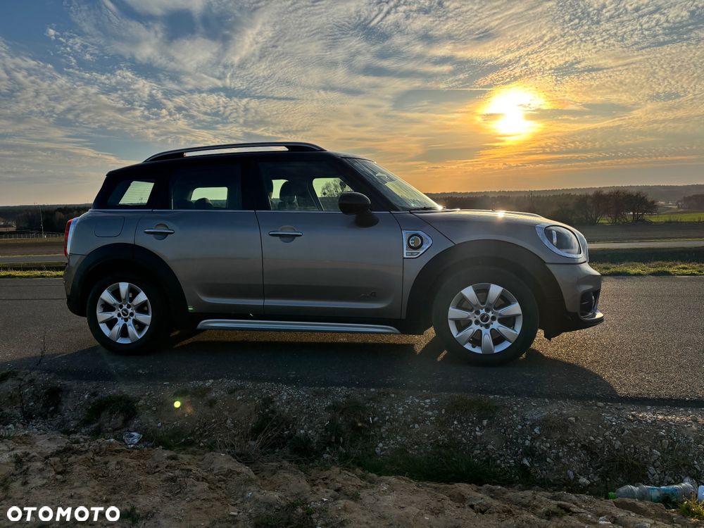 MINI Countryman Cooper SE ALL4 - 2