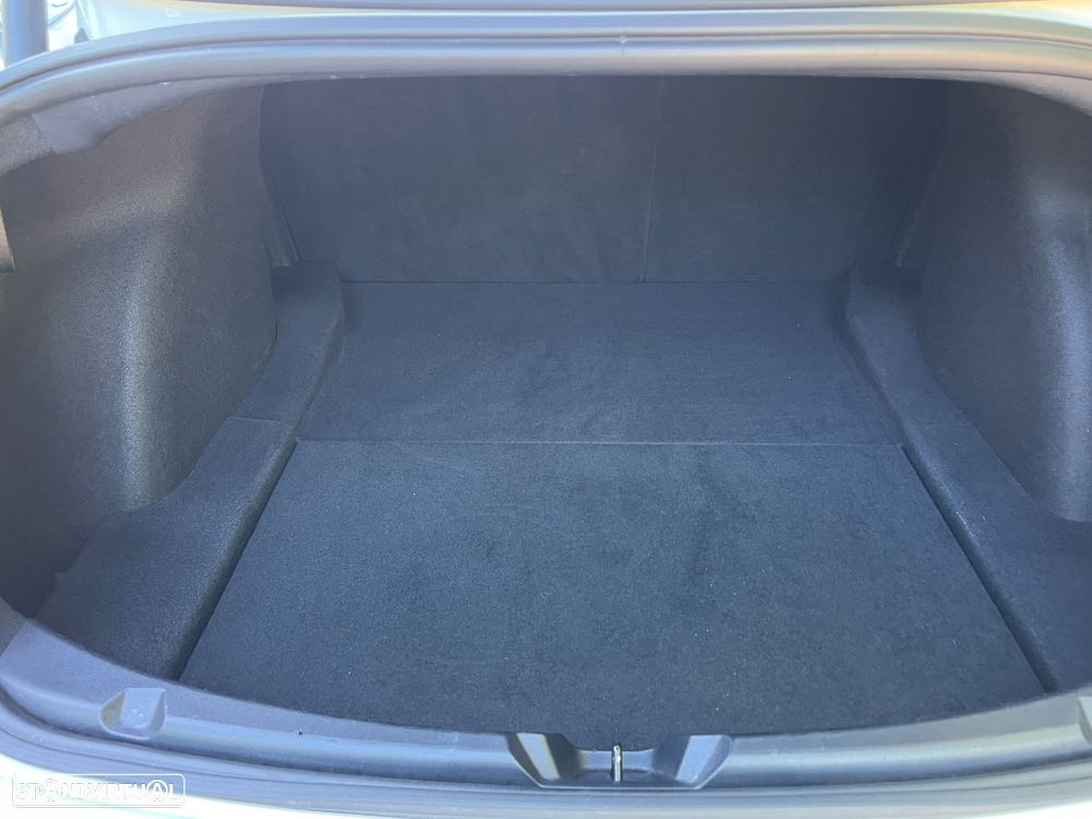 Tesla Model 3 - 38