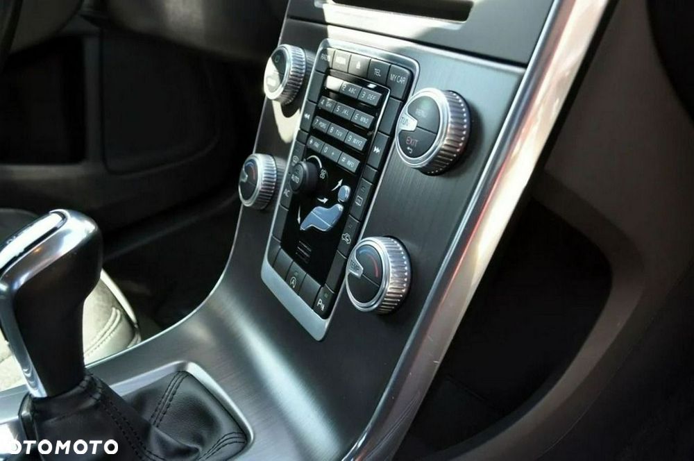 Volvo S60 D4 Drive-E Dynamic Edition (Kinetic) - 35