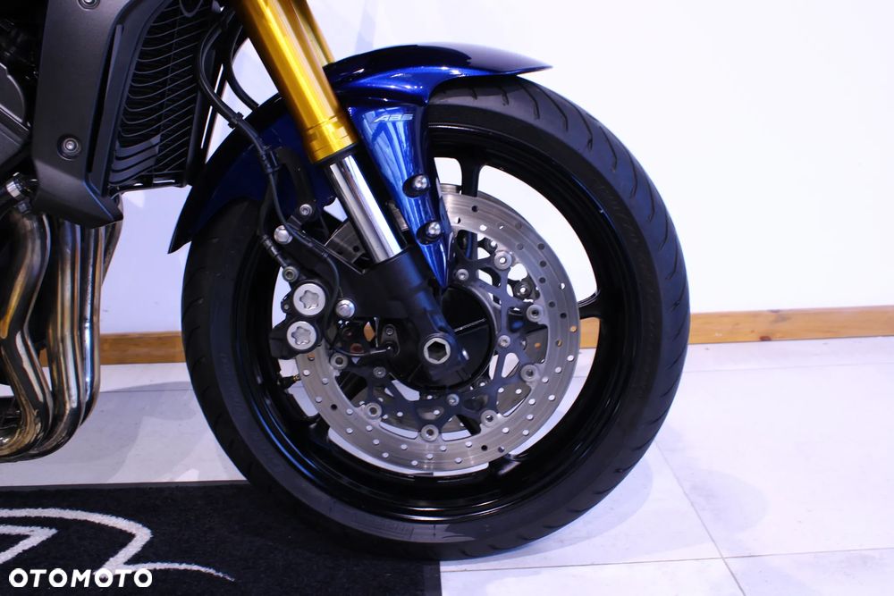 Yamaha FZ - 23