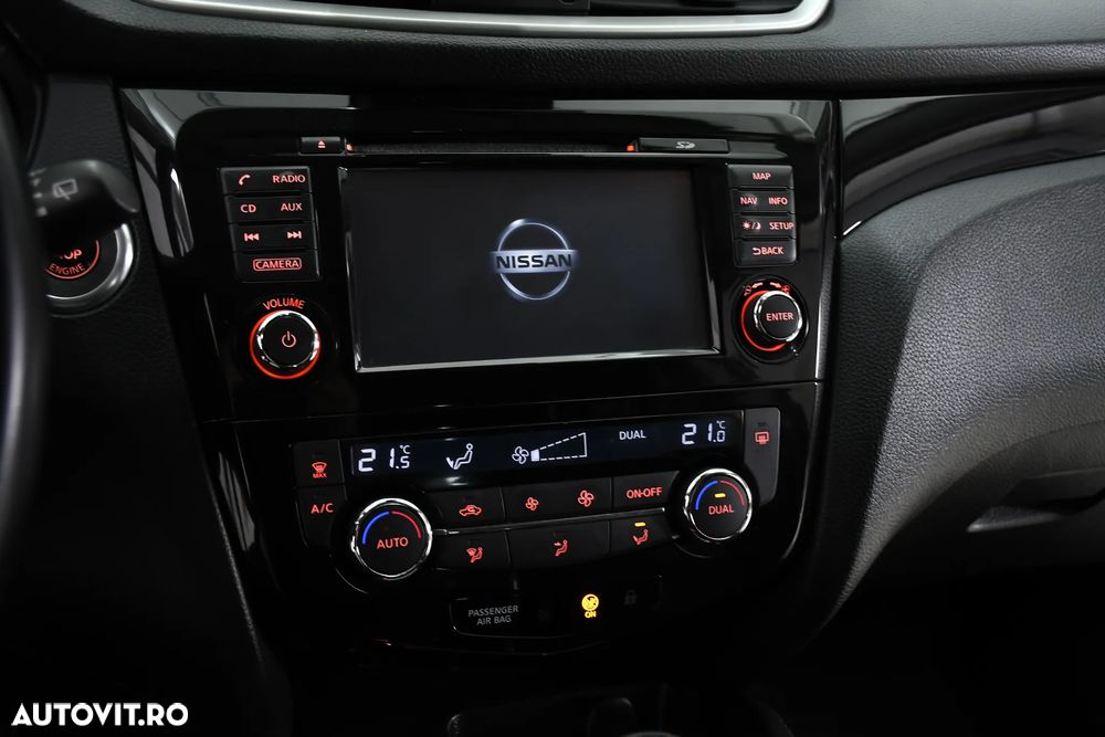Nissan Qashqai 1.5 DCI N-Connecta - 15