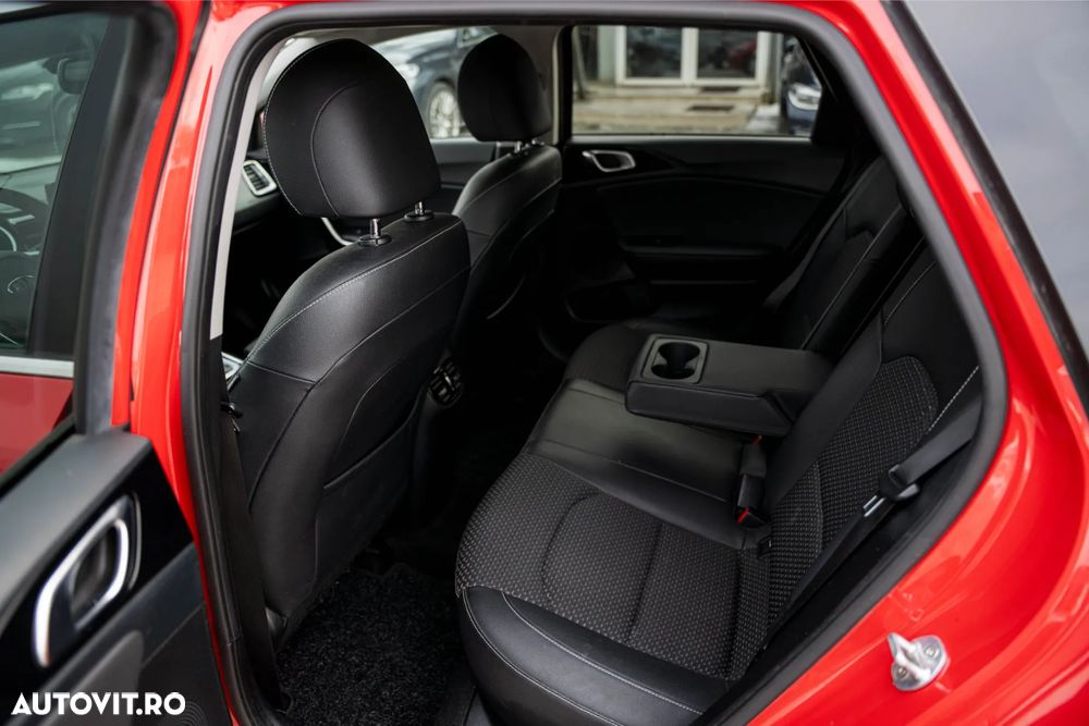 Kia Ceed 1.6 CRDi DCT GT Line - 9