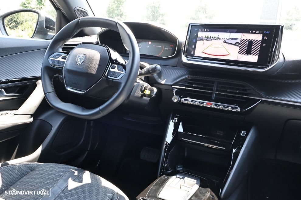 Peugeot 2008 1.2 Hybrid Allure e-DCS6 - 11