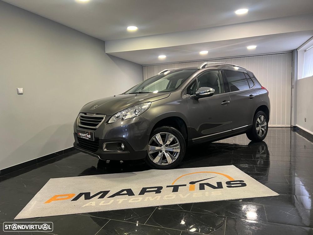 Peugeot 2008 1.2 VTi Allure - 1