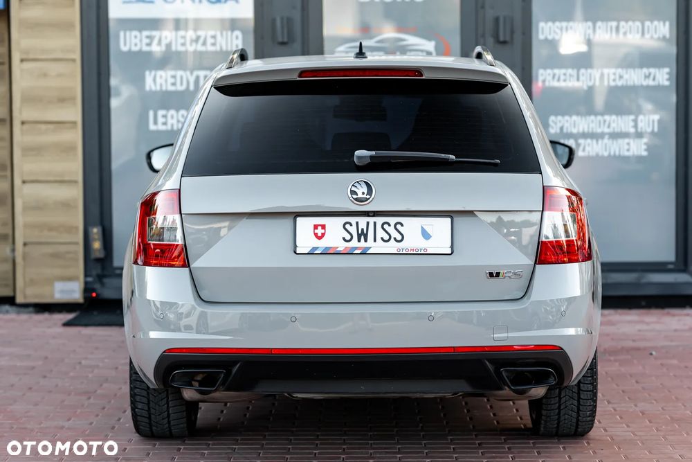 Skoda Octavia 2.0 TSI DSG RS 230 - 12