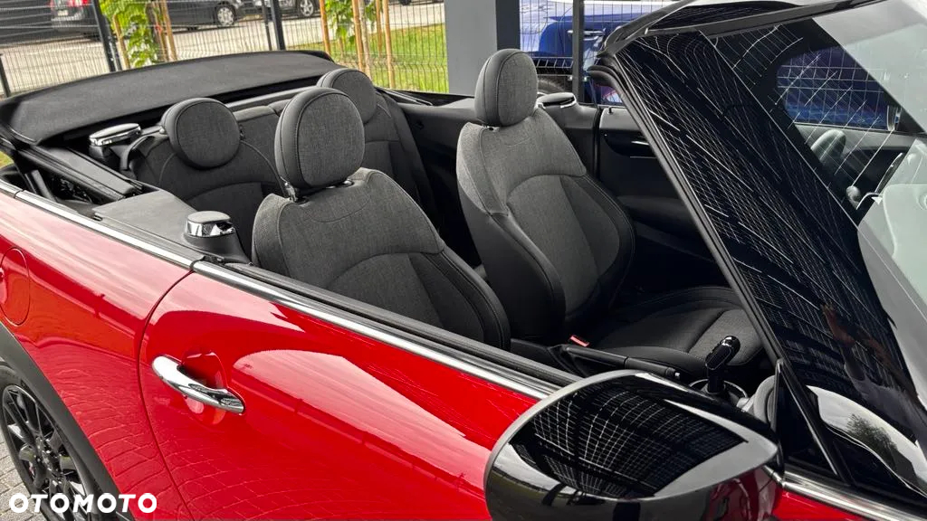 MINI Cooper Standard - 34