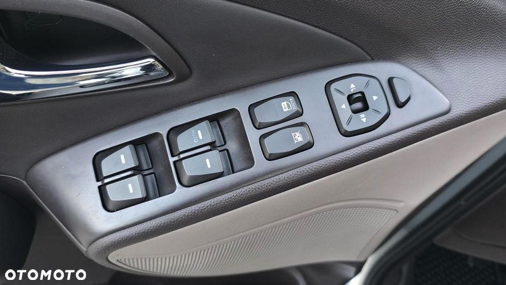 Hyundai ix35 - 23