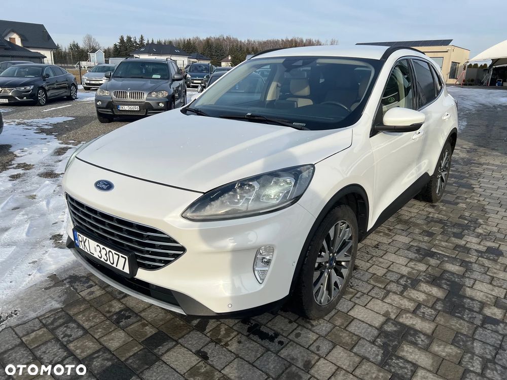Ford Kuga 2.5 Duratec FHEV 4x4 TITANIUM - 1