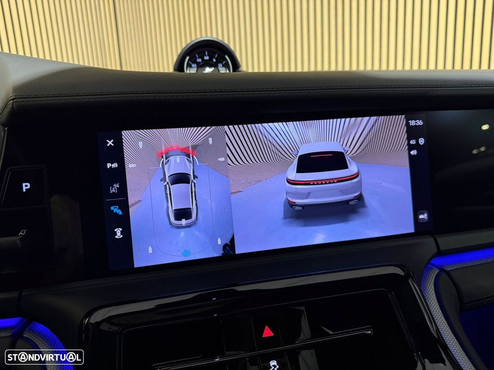 Porsche Panamera 4 E-Hybrid Executive - 26